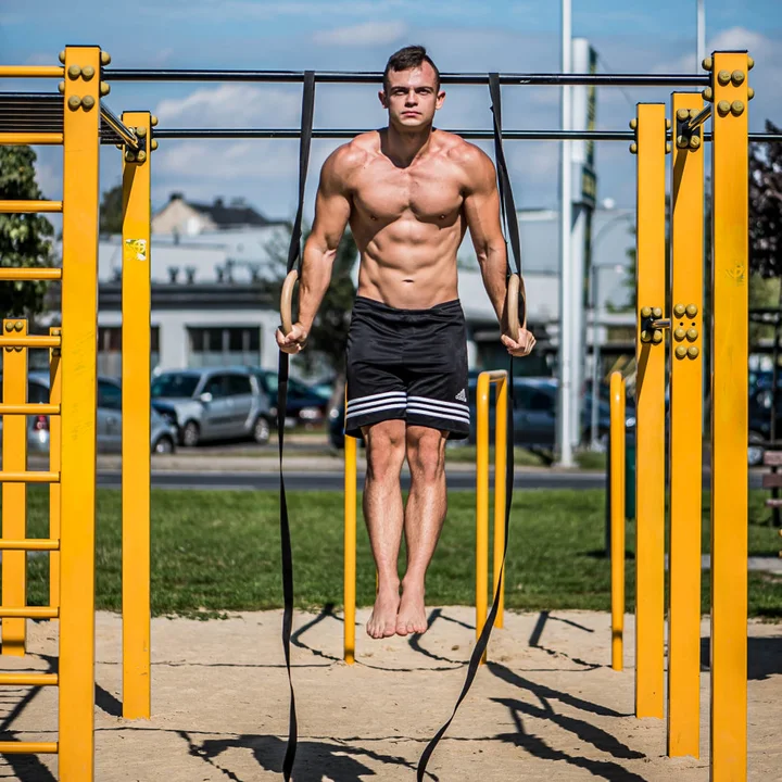 Dawid Adamczak - mistrz świata w kalistenice i street workout