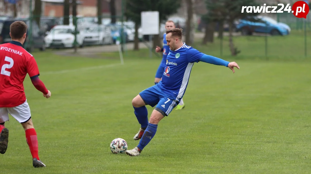 Pelikan Dębno Polskie - Rydzyniak Rydzyna 0:2