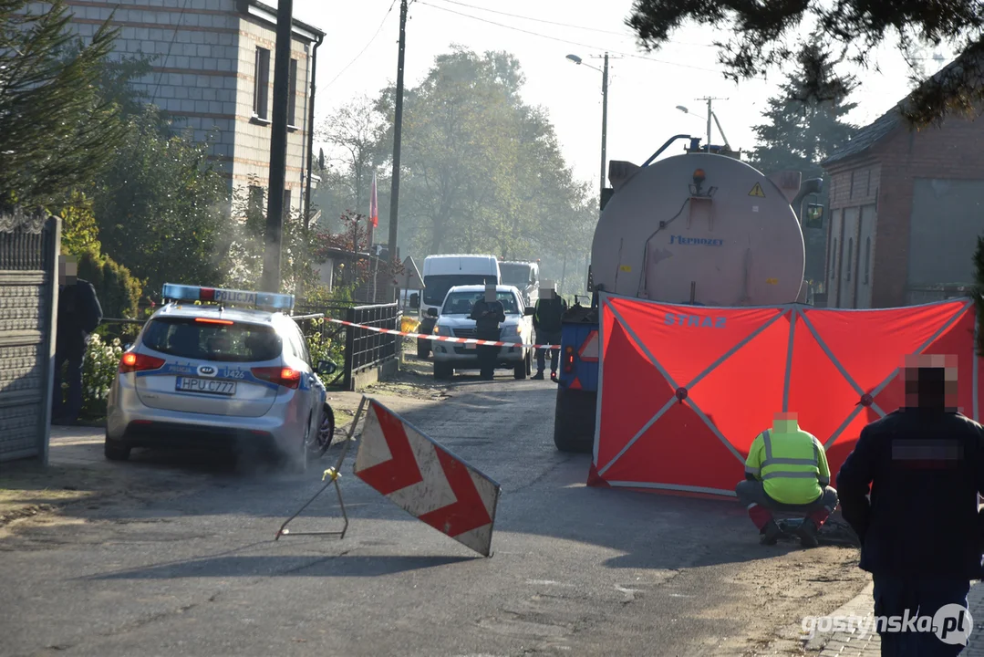 Wypadek śmiertelny w Żytowiecku. Mężczyzna przejechany przez ciągnik