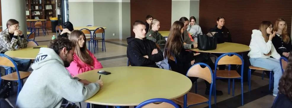 Wolontariusze z Zespołu Szkół Ponadpodstawowych nr 2 w Jarocinie