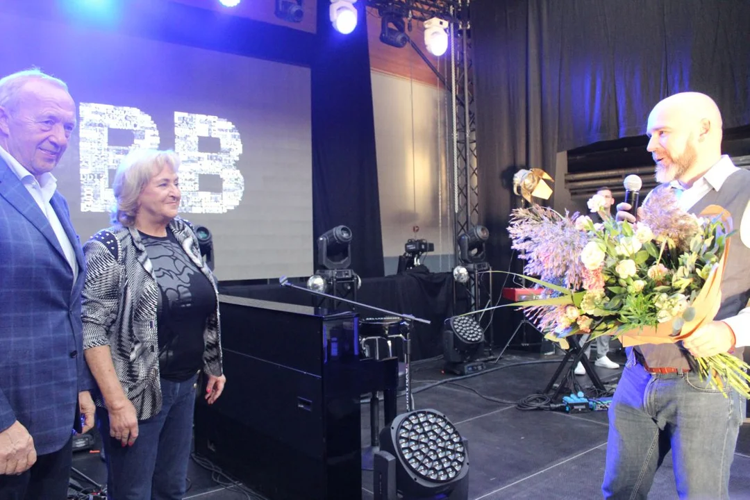 Firma RBB Stal w Jarocinie świętowała 65-lecie działalności i 20-lecie istnienia Stalowego Centrum Serwisowego