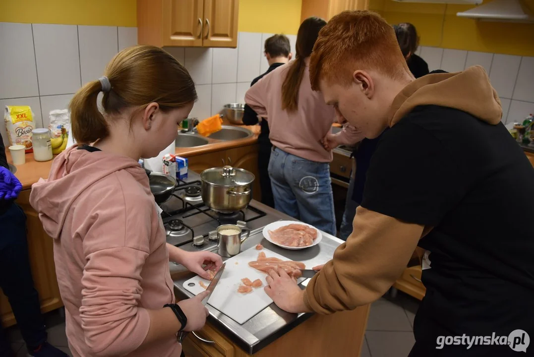 Projekt "Patelnia Nie Gryzie" uczniów gostyńskich, krobskich i leszczyńskich szkół