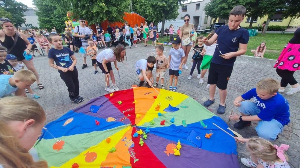 Dzień Dziecka w Nowym Mieście. Z kolorowymi proszkami i piana party