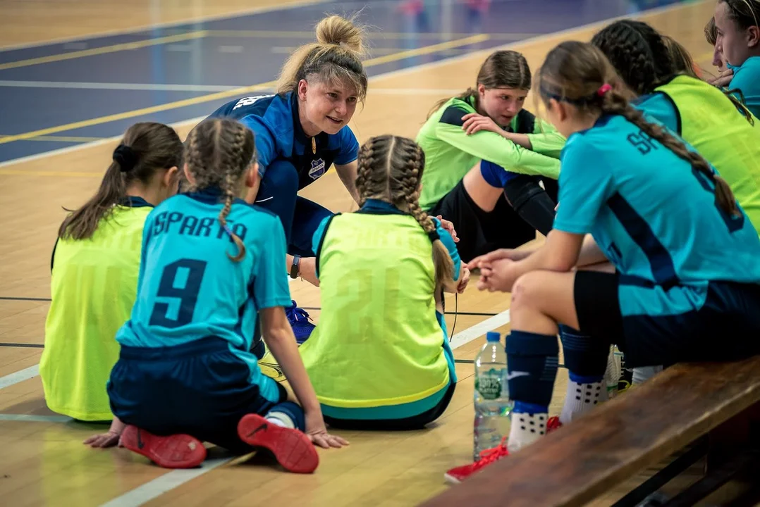 Młodzieżowe Mistrzostwa Polski w futsalu U-15 w Poznaniu. Zwycięstwo Sparty Miejska Górka