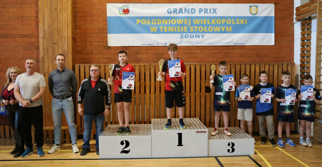 Tenisiści stołowi w czołówce Grand Prix Południowej Wielkopolski Żaków i Kadetów