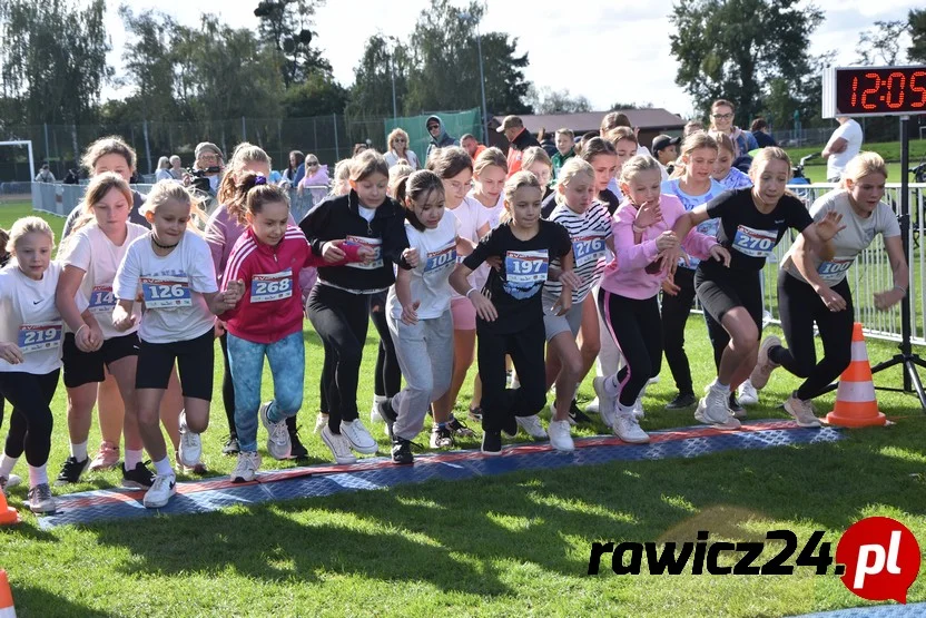 Bieg Górków. Starty dzieci i młodzieży (ZDJĘCIA) - Zdjęcie główne