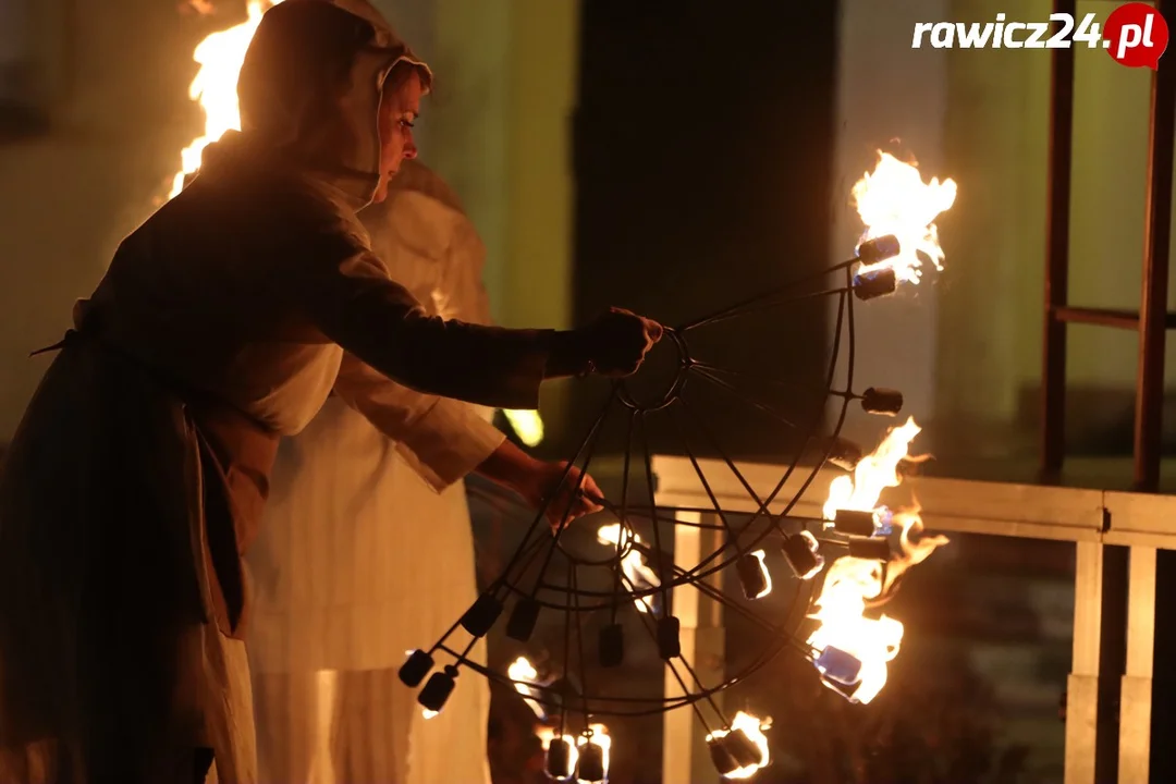 Koncert Gosi Andrzejewicz i spektakl w Sarnowie