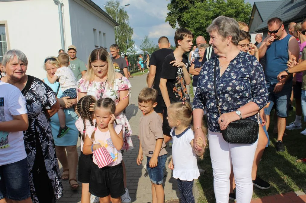 Po dwóch latach przerwy OSP z Dobieszczyzny zorganizowało dożynki