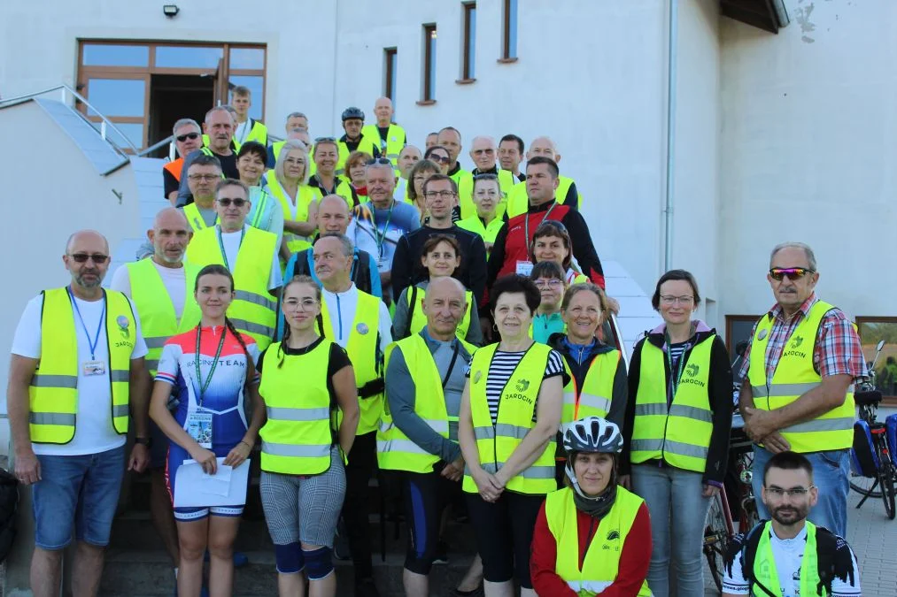 Rowerzyści z Jarocina wyruszyli w drogę na Jasną Górę