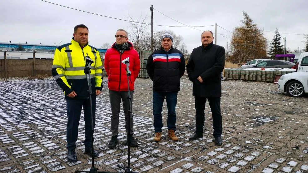 Konferencja prasowa burmistrza Jarocina na temat sprzedaży węgla