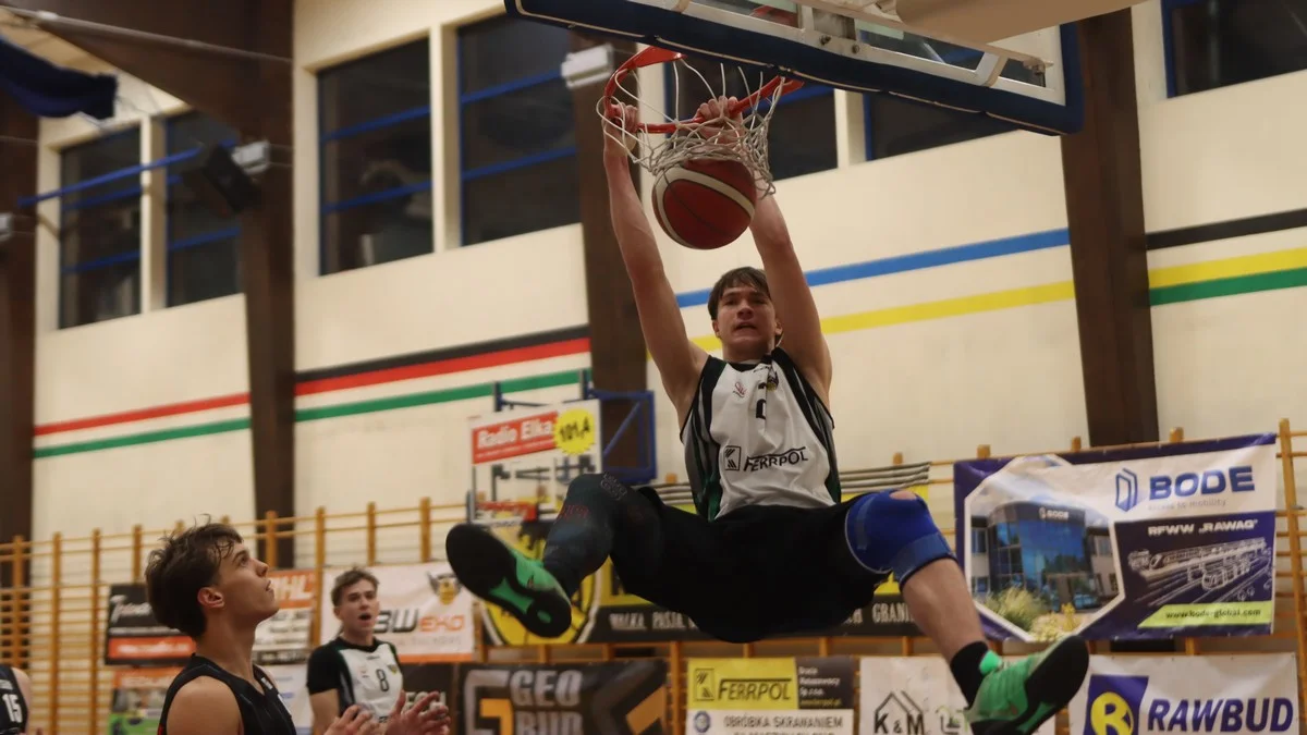 Wsady, 50 fauli i przekonujące zwycięstwo Rawii Rawag Rawicz [ZDJĘCIA] - Zdjęcie główne