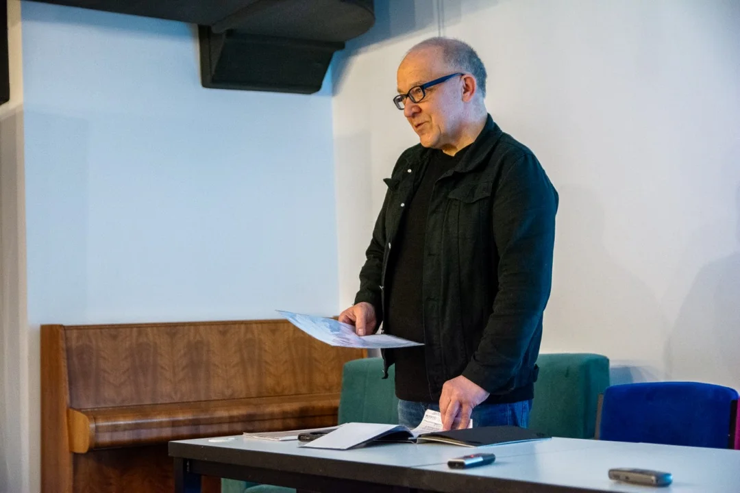 Zebranie w sprawie zdemontowanych lamp w Śródmieściu Jarocina