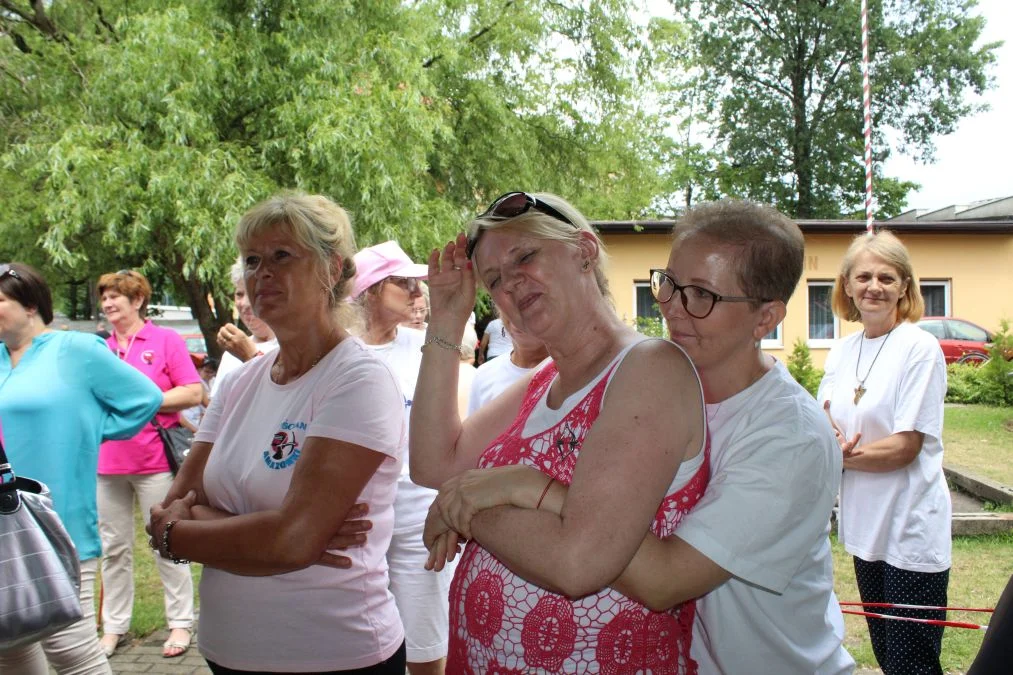 VII Turniej "Ustrzelić raka" Klubu "Amazonka"  w Jarocinie