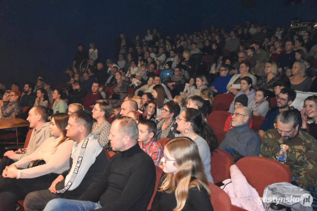 "Zaczarowana podróż" - spektakl Amatorskiej Grupy Teatralnej "Mamuśki" z Pogorzeli