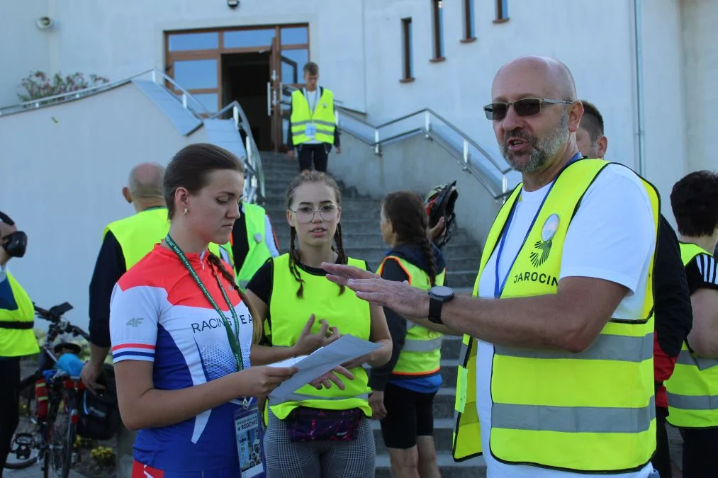 Rowerzyści z Jarocina wyruszyli w drogę na Jasną Górę