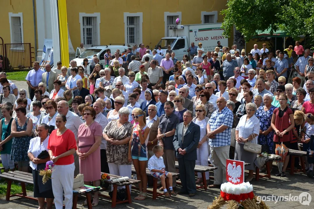 Dożynki powiatowe na Świętej Górze w 2013