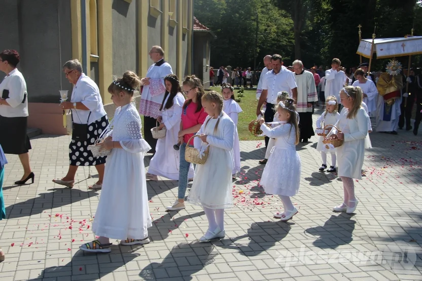 Odpust i wprowadzenie nowego księdza w Kuczkowie