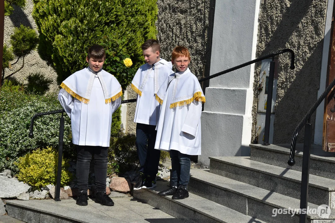 Sakrament I Komunii Świętej w parafii w Pogorzeli