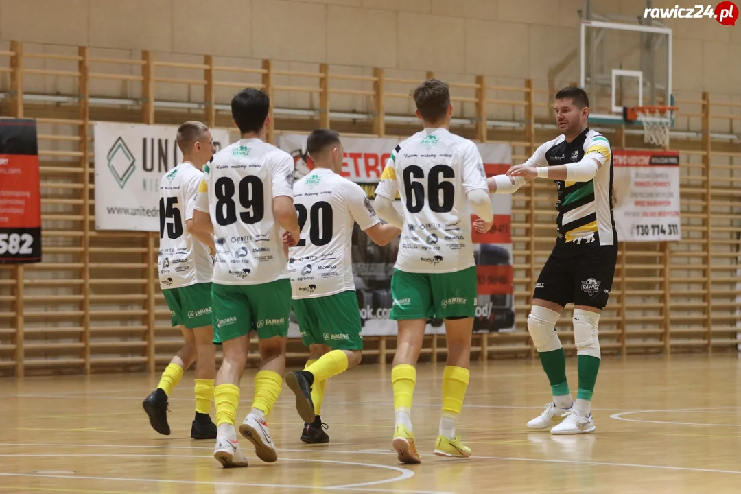 RAF Futsal Rawicz pokonał Perfectę Futsal Złotów 16:0