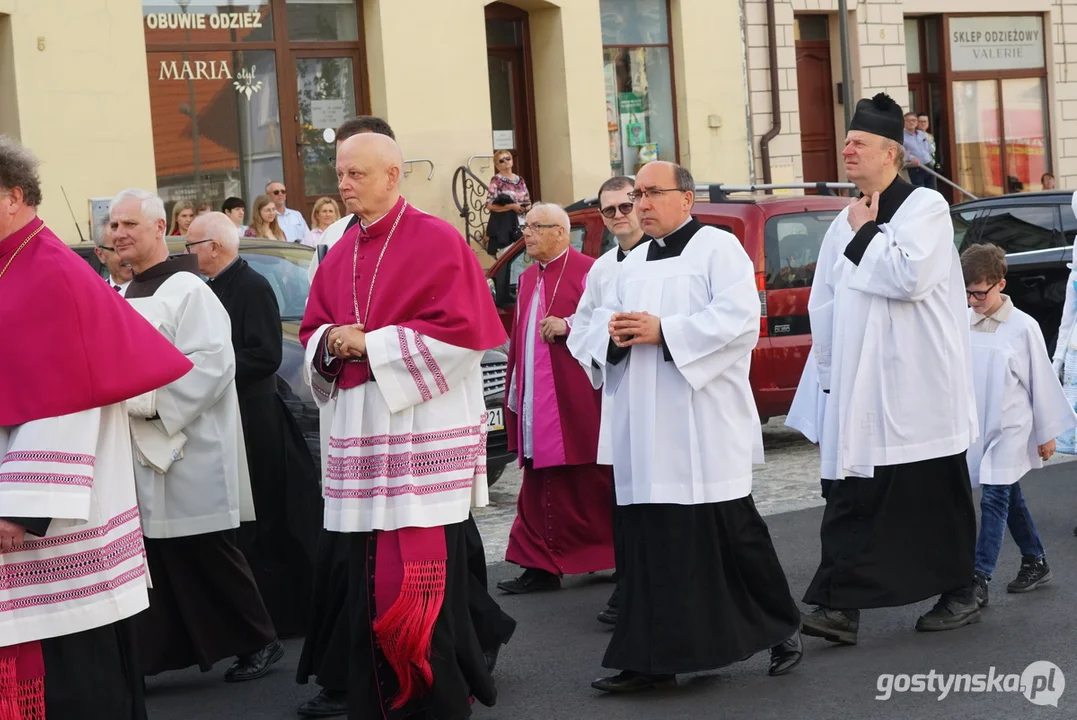 Poświęcenie figury Św. Jana Nepomucena w Krobi