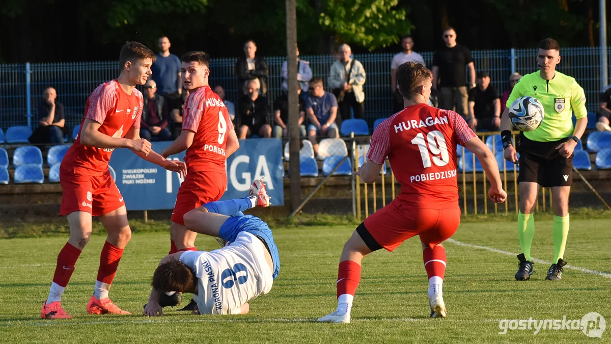 Korona Piaski - Huragan Pobiedziska 1 : 1