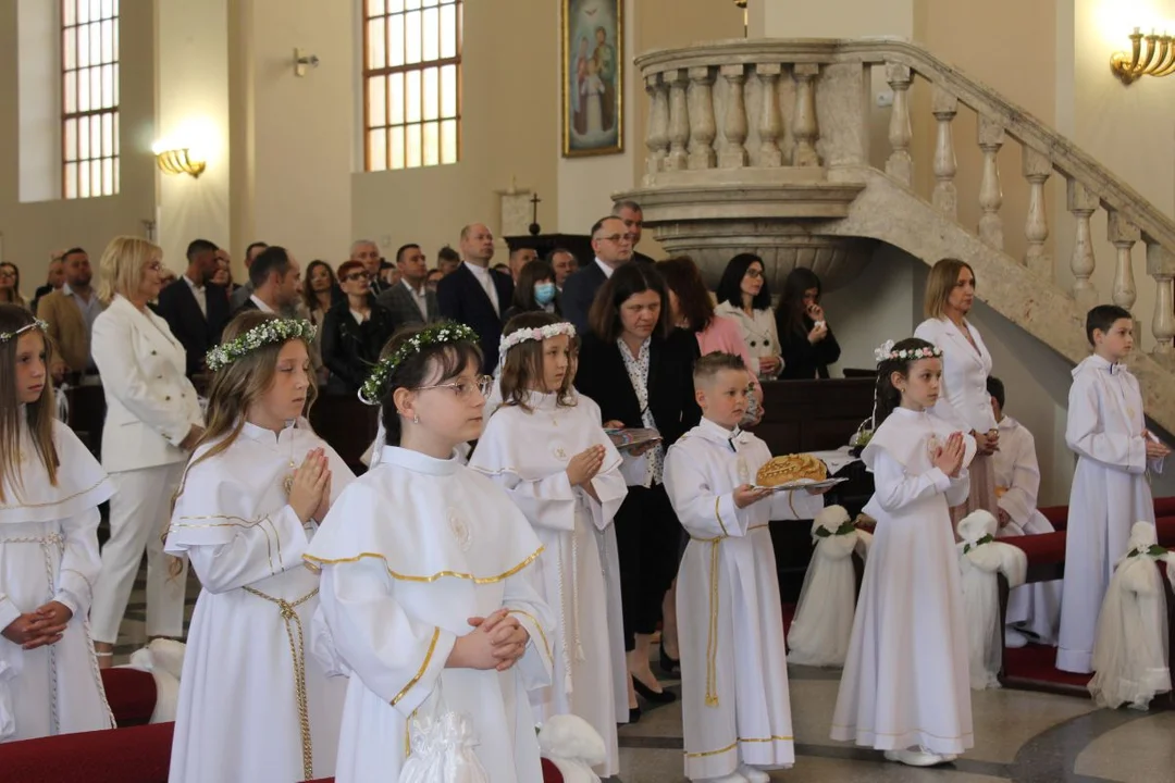 Pierwsza Komunia Święta w parafii Chrystusa Króla w Jarocinie