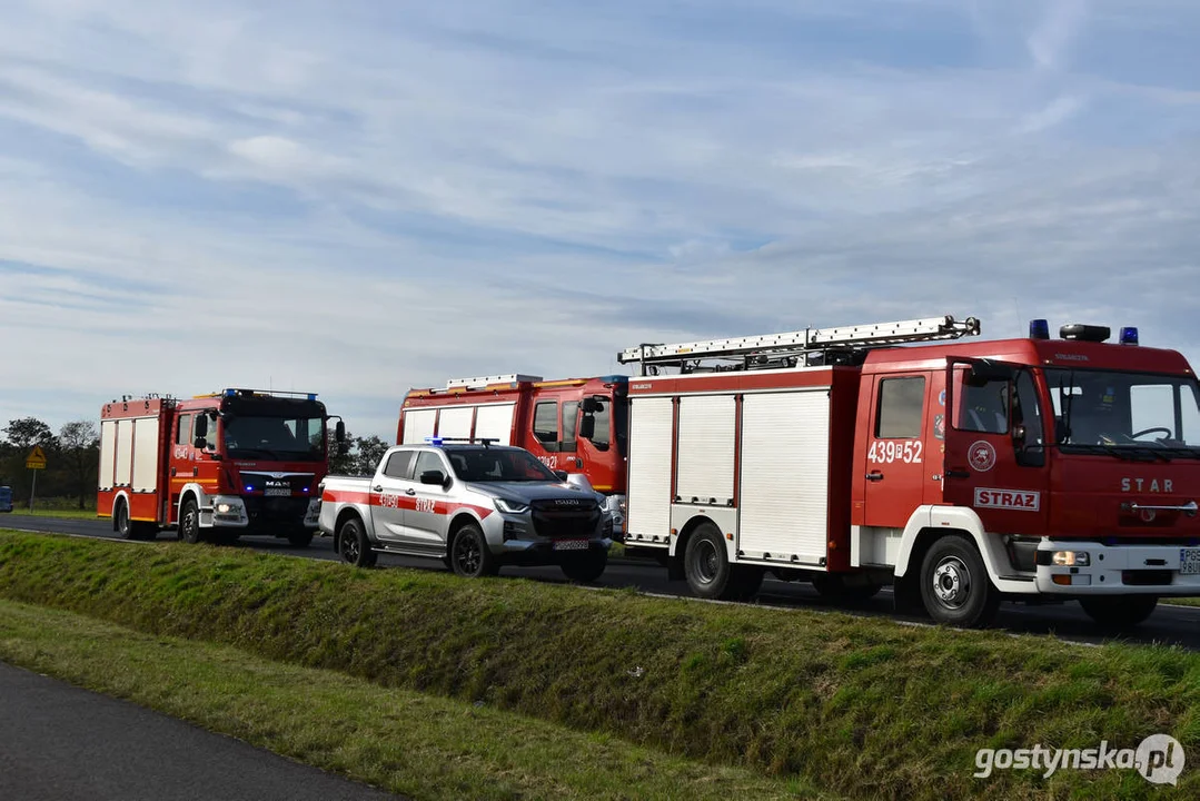 Kraksa na DK12 (obwodnica Borku Wlkp.). Zderzenie 4 samochodów