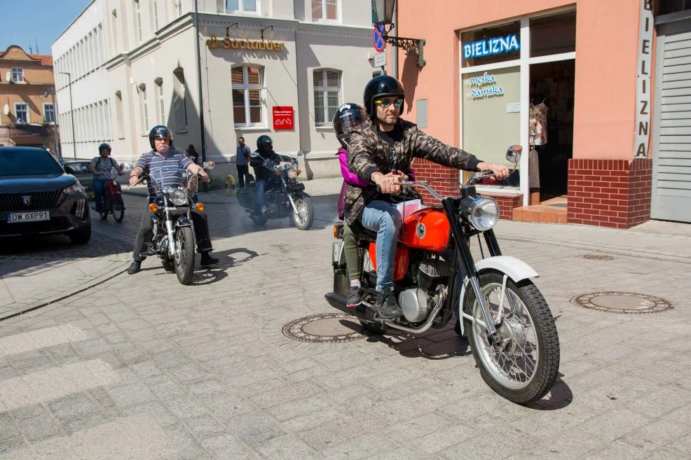 Zlot Pojazdów Zabytkowych w Jarocinie