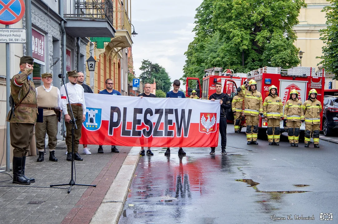Apel w Pleszewie z związku z rocznicą powstania warszawskiego