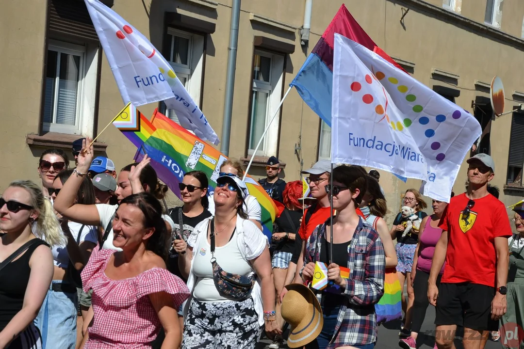 Marsz Równości i kontrmanifestacje w Rawiczu