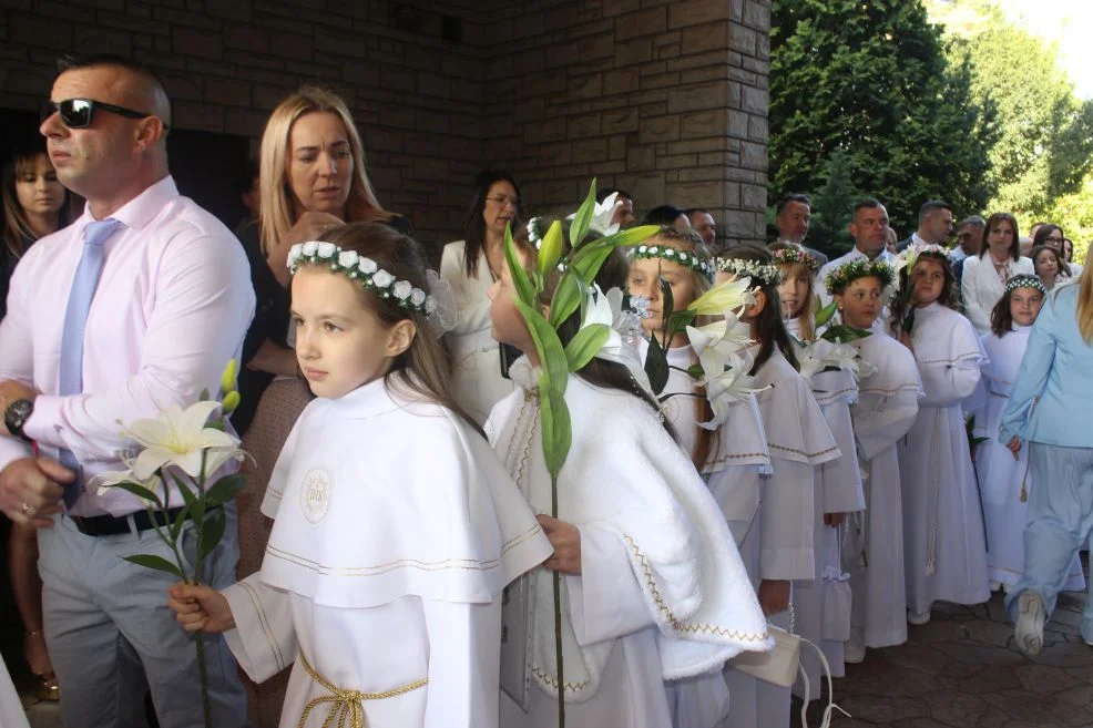 Pierwsza Komunia Święta w parafii św. Antoniego Padewskiego w Jarocinie