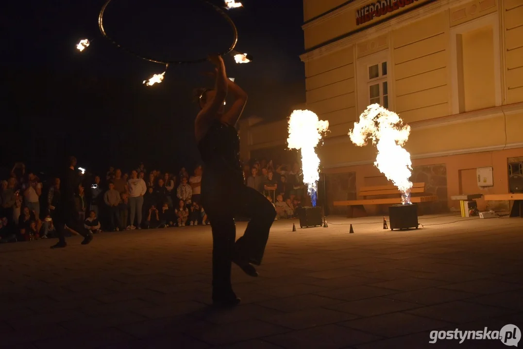 Fire Show na rynku w Krobi