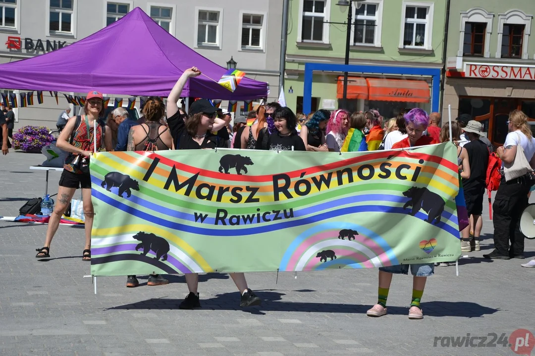 Marsz Równości i kontrmanifestacje w Rawiczu