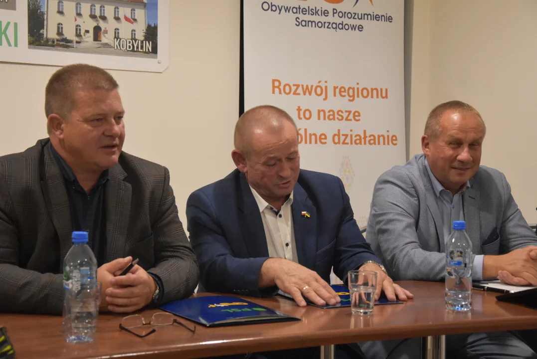 Krotoszyn. Konferencja prasowa PSL i OPS