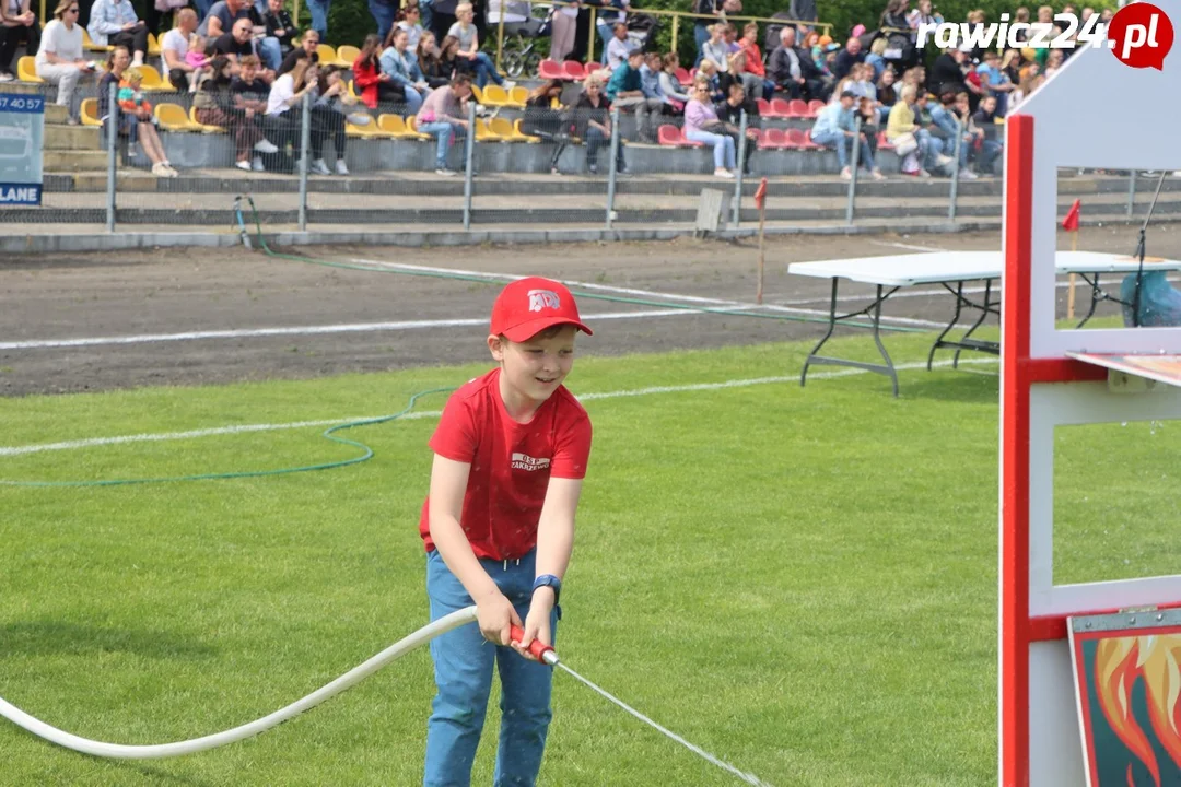 Dziecięce Drużyny Pożarnicze na zawodach w Miejskiej GórceDziecięce Drużyny Pożarnicze na zawodach w Miejskiej Górce