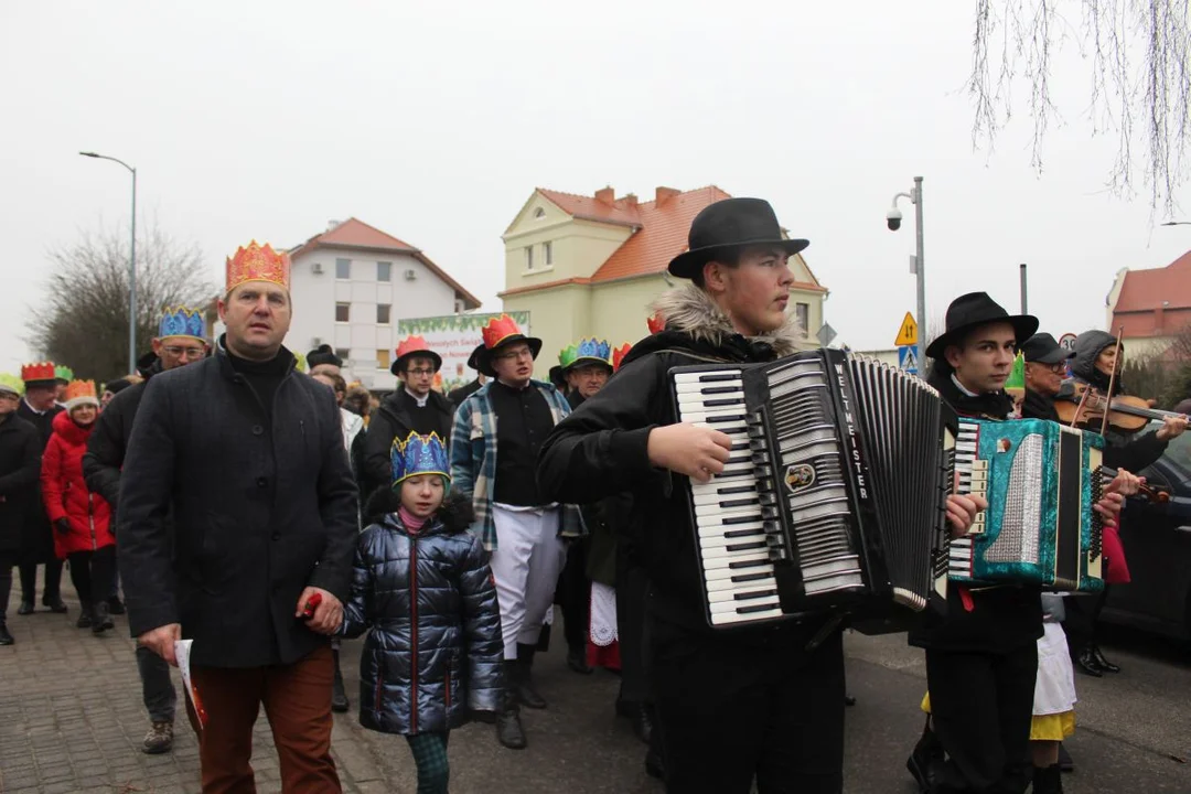 Orszak Trzech Króli i 12. Jarocinskie Kolędowanie w Jarocinie