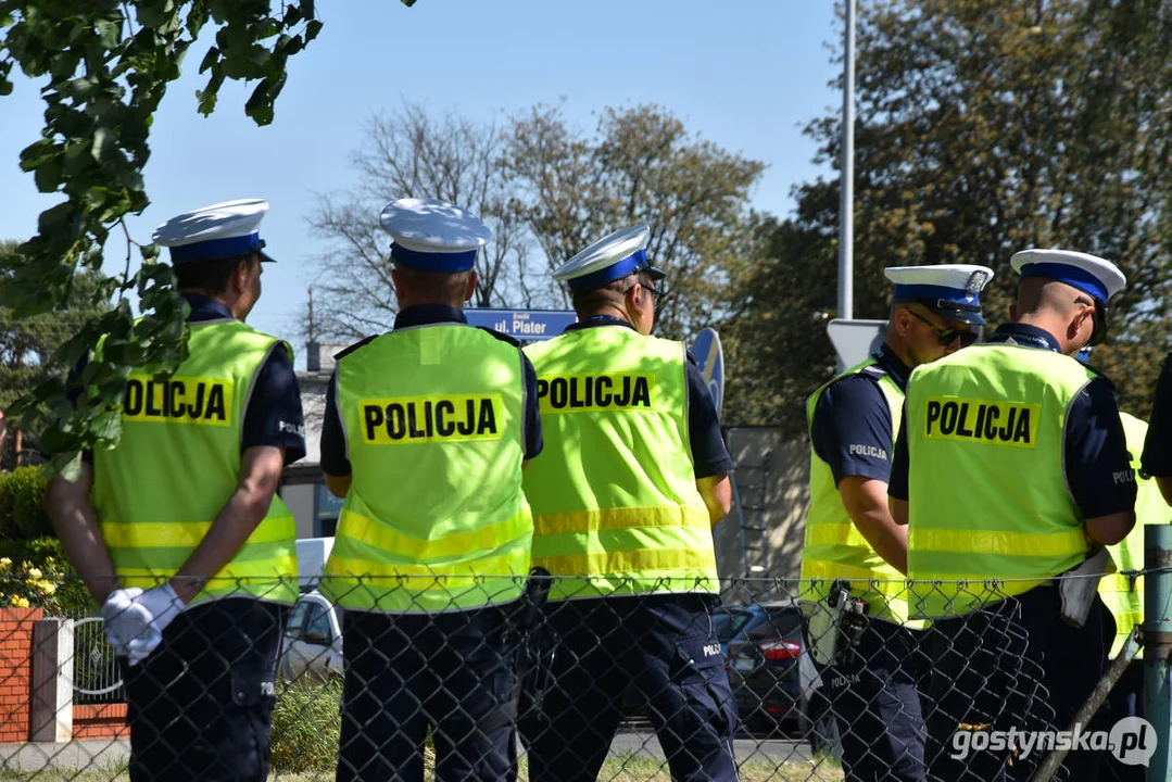 34. Konkurs "Policjant ruchu drogowego 2024” w Gostyniu. Dzień drugi - ręczna regulacja ruchem