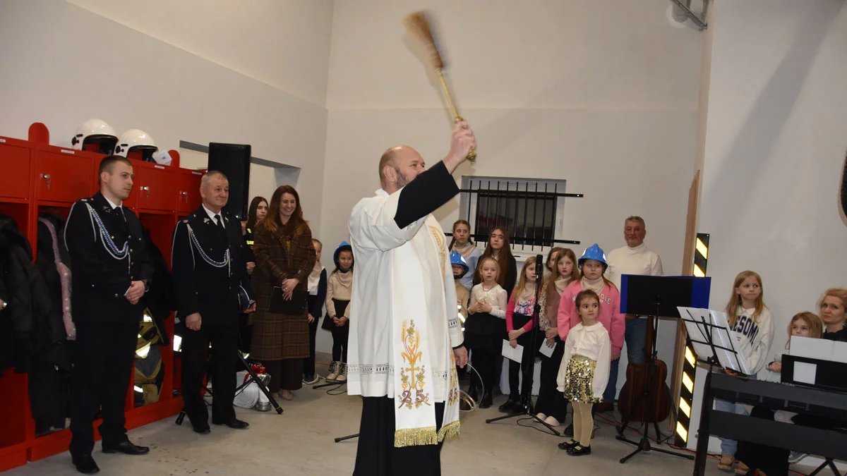 Po remoncie remiza OSP w Kunowie oraz świetlica wiejska wyglądają jak nowe