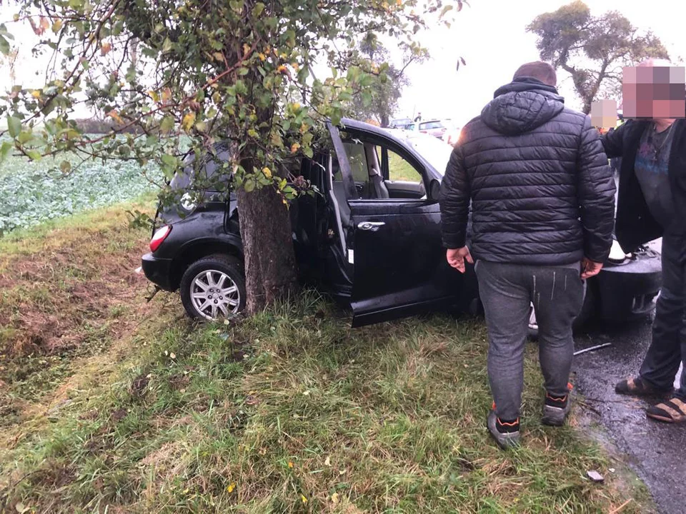 Wypadek drogowy na trasie Pępowo-Pogorzela