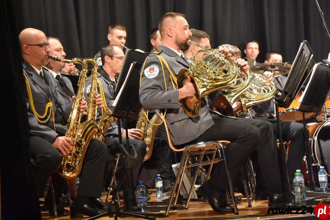Muzyczny popis w Bojanowie. Orkiestra Dęta z Miejskiej Górki zachwyciła publiczność - Zdjęcie główne