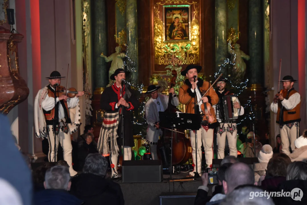 Kolędy i pastorałki "na góralską nutę" - zespół Future Folk w bazylice na Świętej Górze