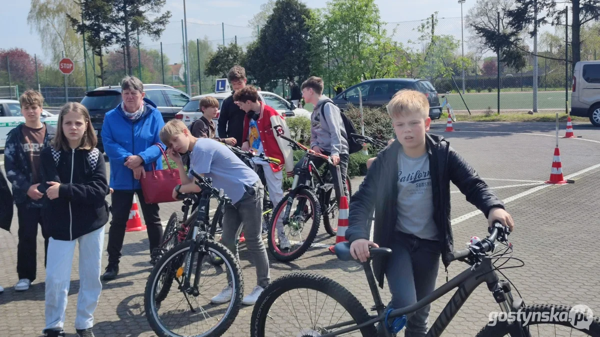 Powiatowy etap Konkursu Bezpieczeństwa Ruchu Drogowego w Gostyniu