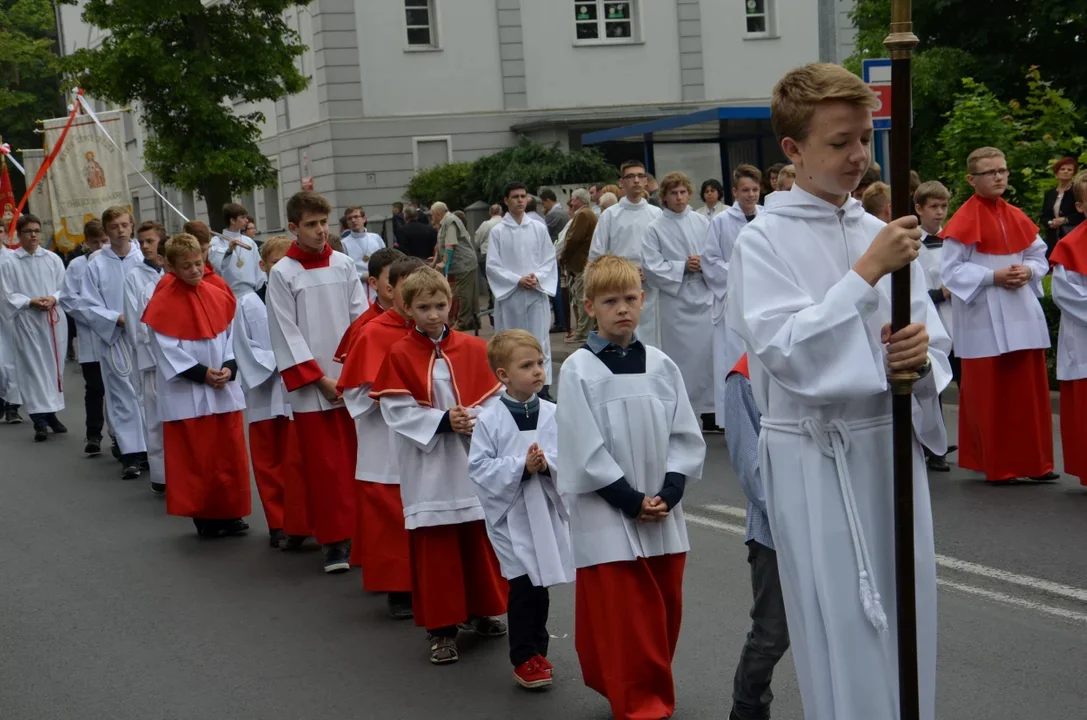 Procesja Bożego Ciała ulicami Krotoszyna w 2016 roku