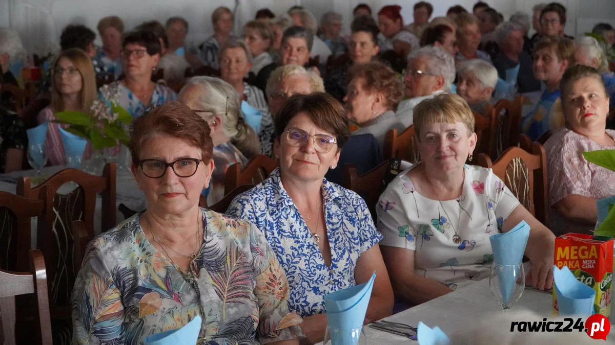 Dzień Matki w Szkaradowie. Wystąpiła plejada gwiazd - Zdjęcie główne