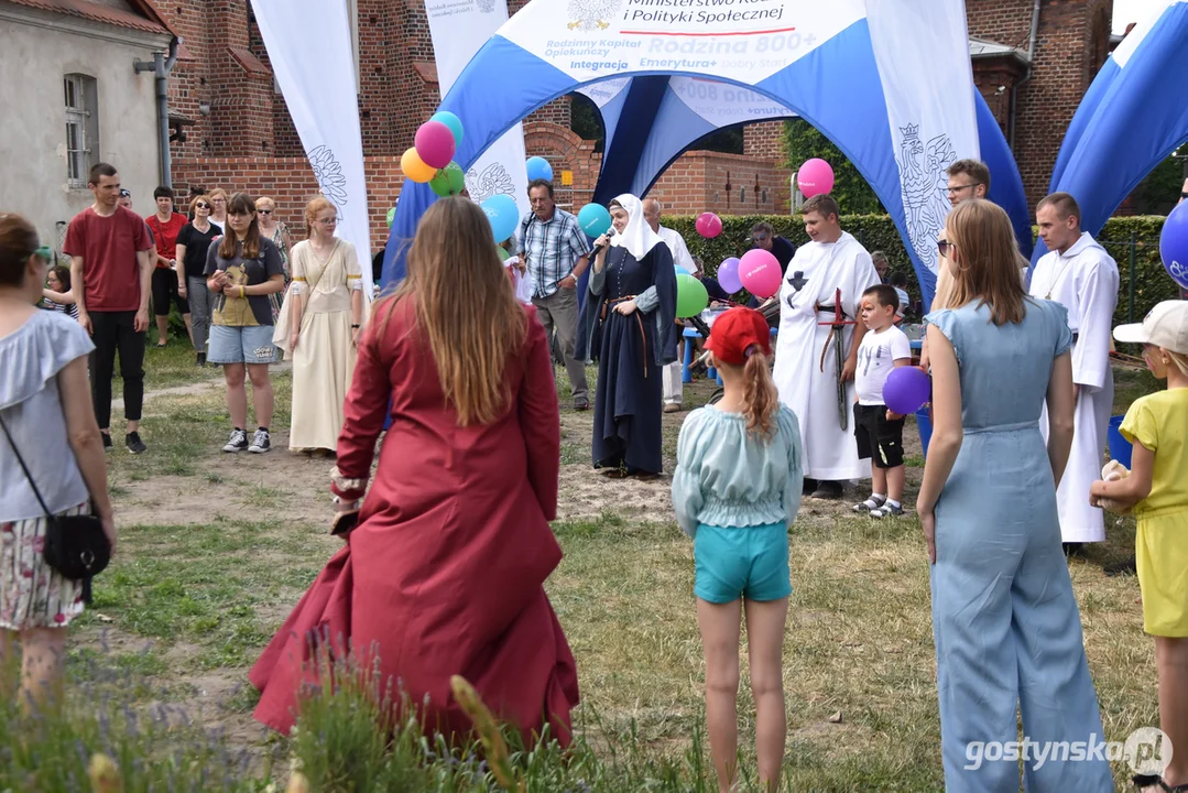 Dzień z Małgorzatą - Jarmark Średniowieczny w gostyńskiej farze