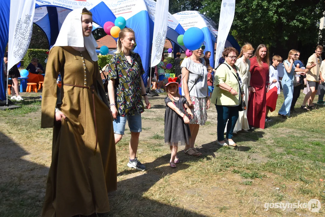 Dzień z Małgorzatą - Jarmark Średniowieczny w gostyńskiej farze