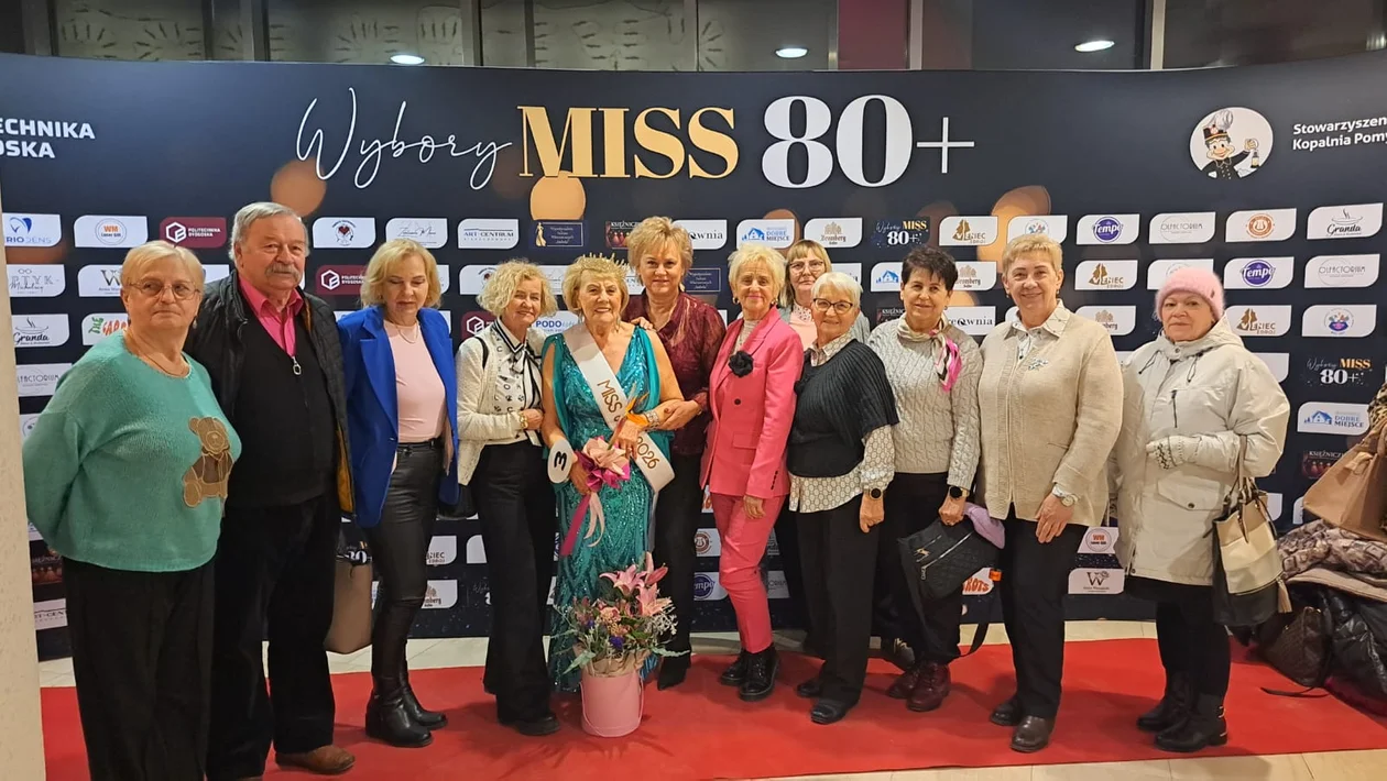 Piękno, które nie zna metryki. Pani Krystyna z Rawicza skradła serca publiczności podczas Miss 80+ - Zdjęcie główne