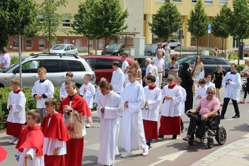 Procesja Bożego Ciała w Jarocinie