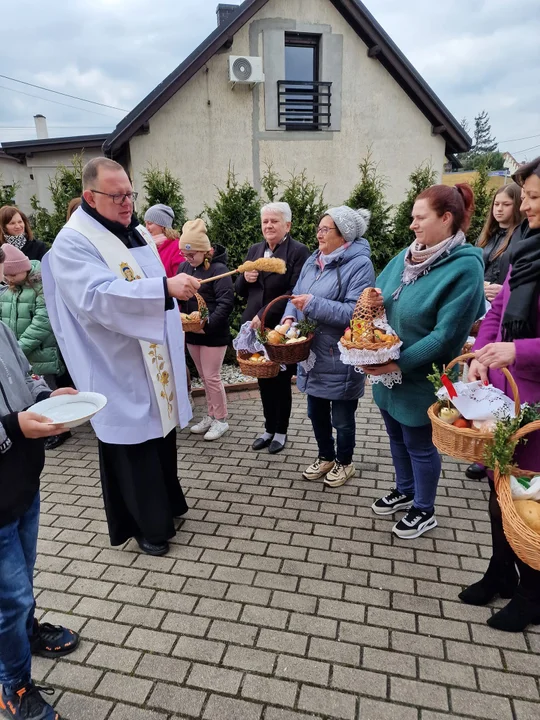 Święcenie potraw w Lutogniewie, Dzierżanowie, Bożacinie i Wróżewach