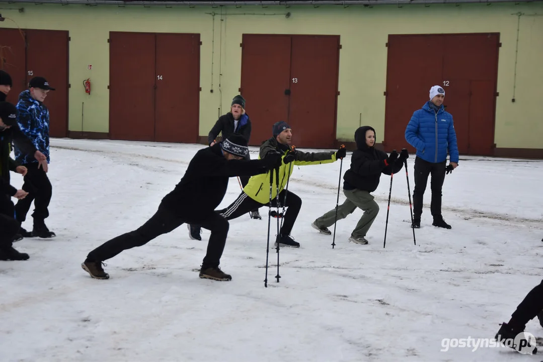 Mikołajkowy Charytatywny Marsz Nordic Walking „Idziemy dla Julki”